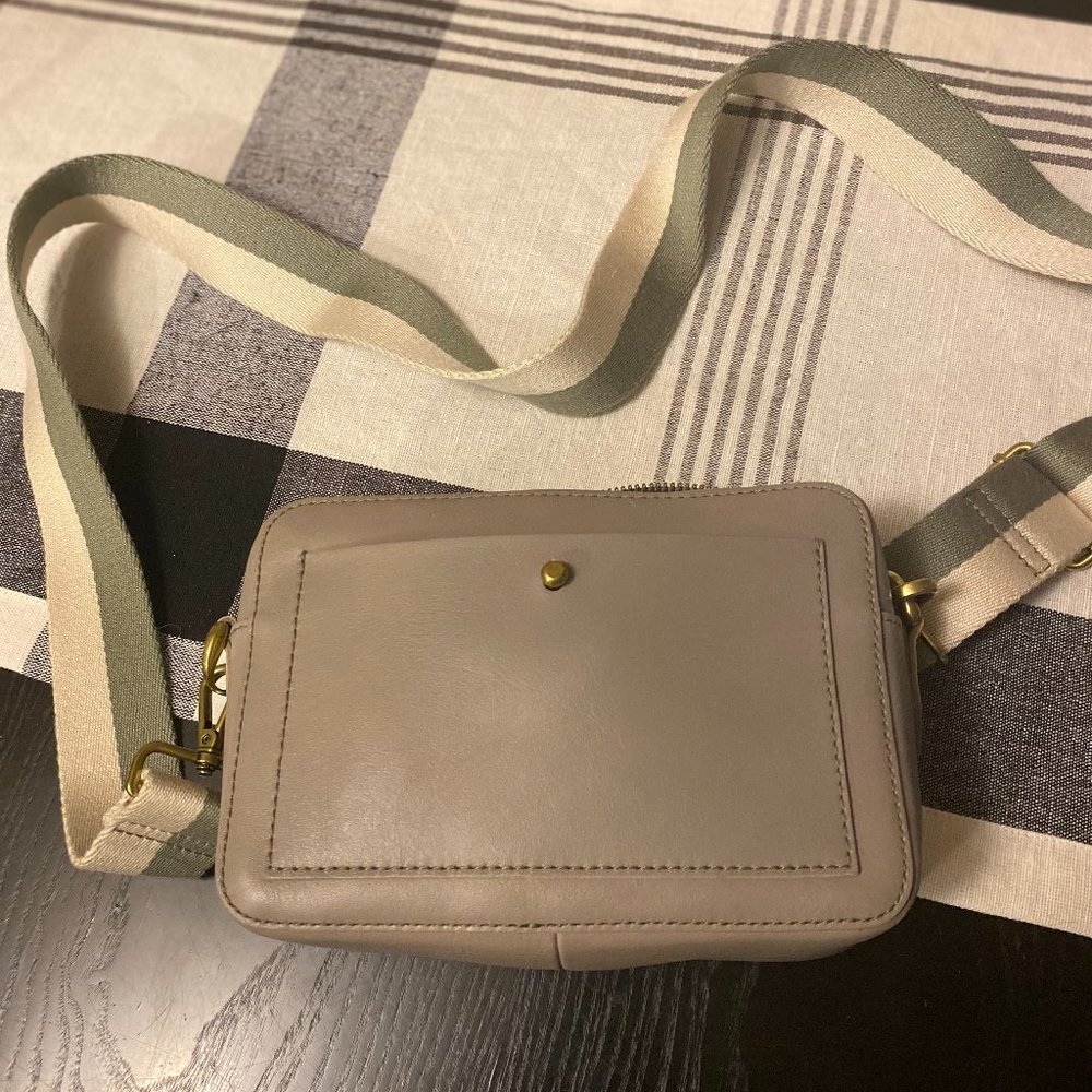 Madewell Medium Transport Camera Bag